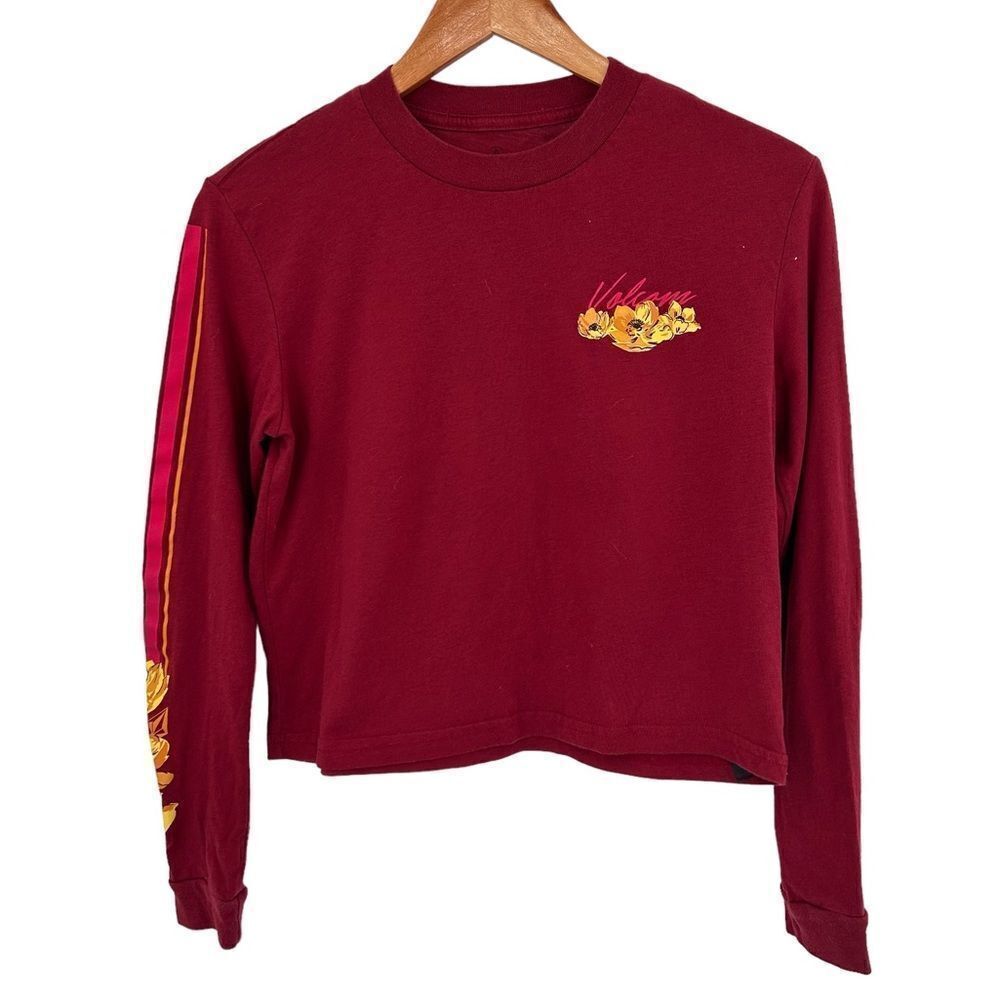 Volcom dark red long sleeve cropped tee size xsmall